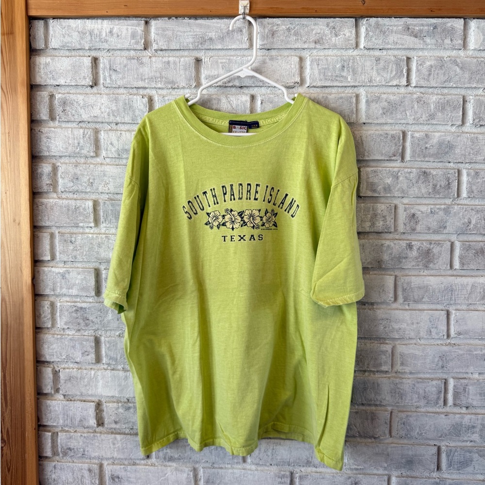Vintage Avanti Lime Green Basic T-Shirt